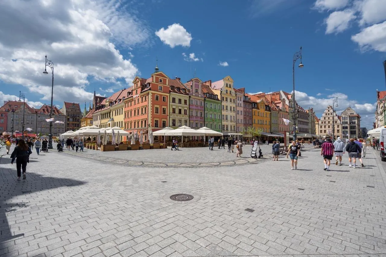 Market Square Corner Apartment Kuznicza By Noclegi Renters Wroclaw